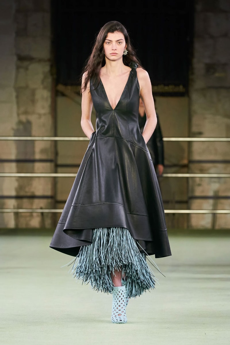 Matthieu Blazy Inaugural Bottega Veneta Collection at Milan Fashion Week FW22 runway fall winter 2022 daniel lee simplicity spectacle 