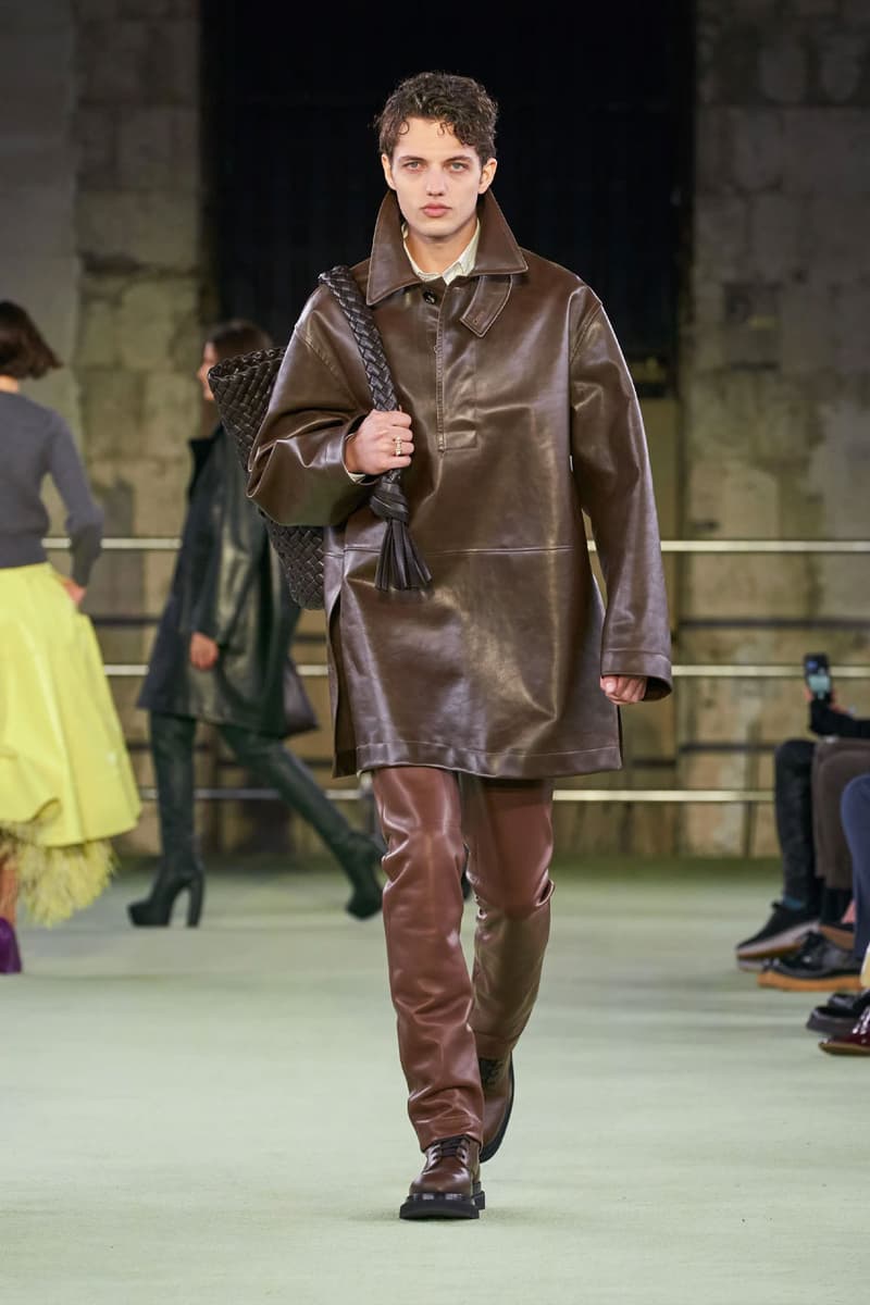 Matthieu Blazy Inaugural Bottega Veneta Collection at Milan Fashion Week FW22 runway fall winter 2022 daniel lee simplicity spectacle 