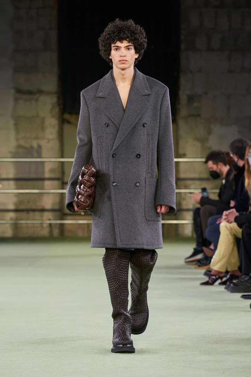 Matthieu Blazy Inaugural Bottega Veneta Collection at Milan Fashion Week FW22 runway fall winter 2022 daniel lee simplicity spectacle 