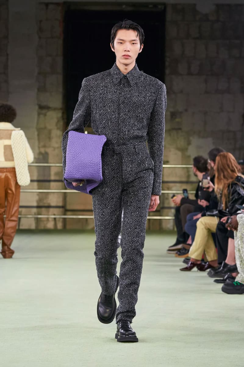 Matthieu Blazy Inaugural Bottega Veneta Collection at Milan Fashion Week FW22 runway fall winter 2022 daniel lee simplicity spectacle 