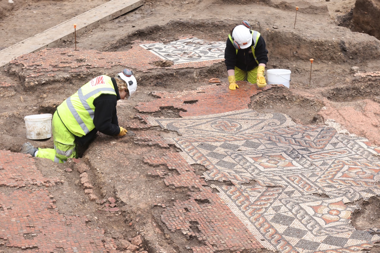 Roman Mosaic Discovered Central London Art MOLA