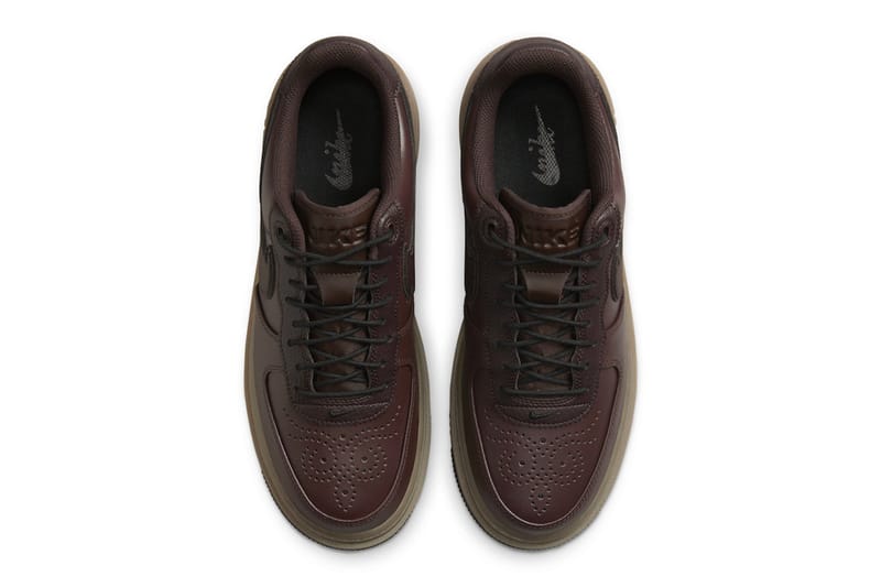 brown basalt nike
