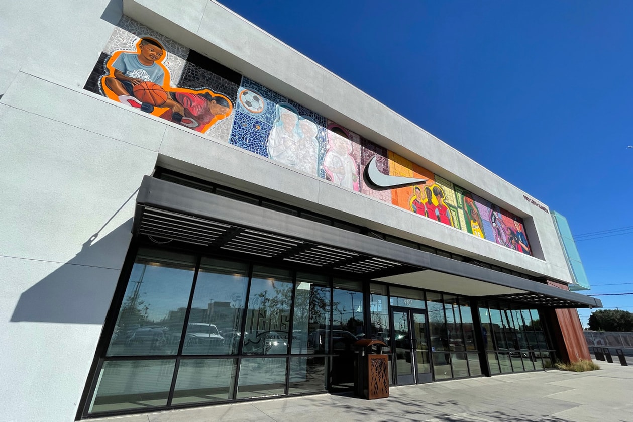 Nike store 02 Clearance