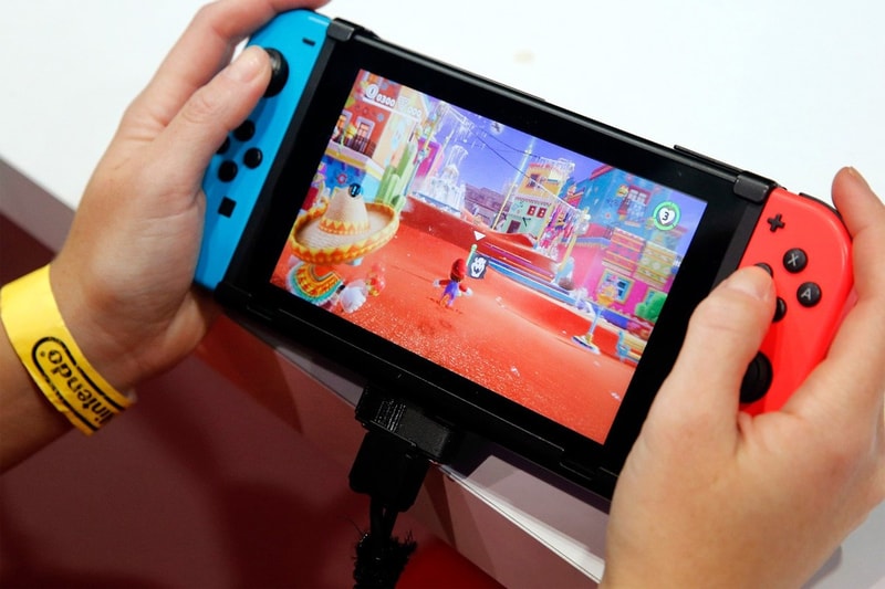 nintendo switch wii console best selling gaming device 2017 release launch japan 