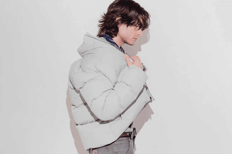 No Maintenance Pursues the Perfect Cropped Silhouette with Puffer Jackets
