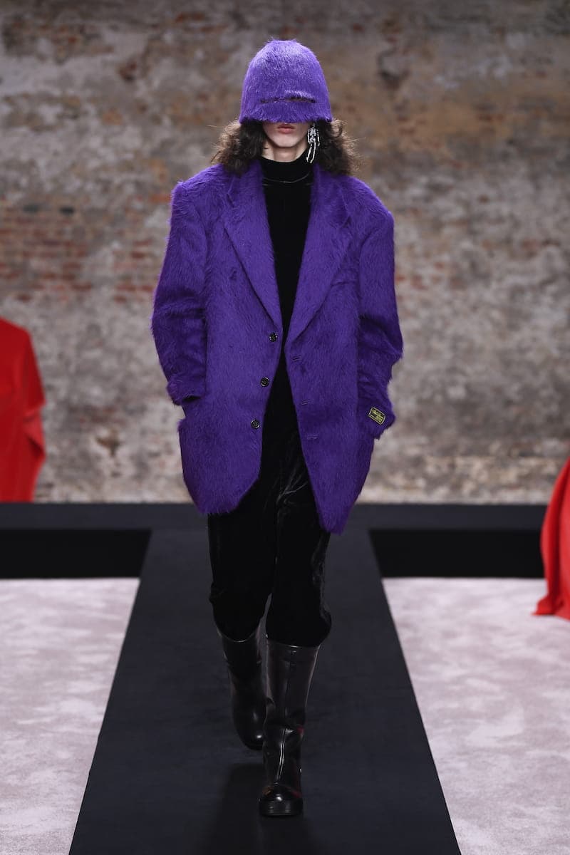 Raf Simons Fall/Winter 2022 Runway Show FW22 Collection Co-Ed Mens Womens Berghain Leather Vinyl Rubber Boots Accessories First Look