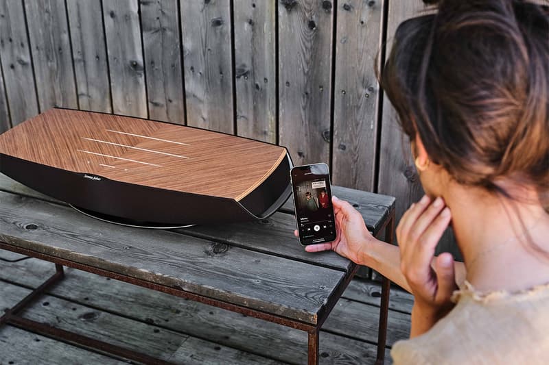 sonus faber home speaker vinyl phono panel stage input wireless bluetooth connectivity chromecast spotify connect turntable