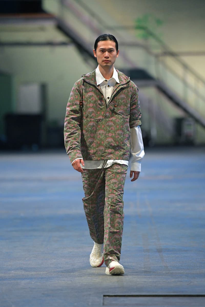 Soulland Fall/Winter 2022 Runway Copenhagen Fashion Week Li-Ning Collaboration Footwear Looks Mens Womens Co-Ed Armor Lux Skagen