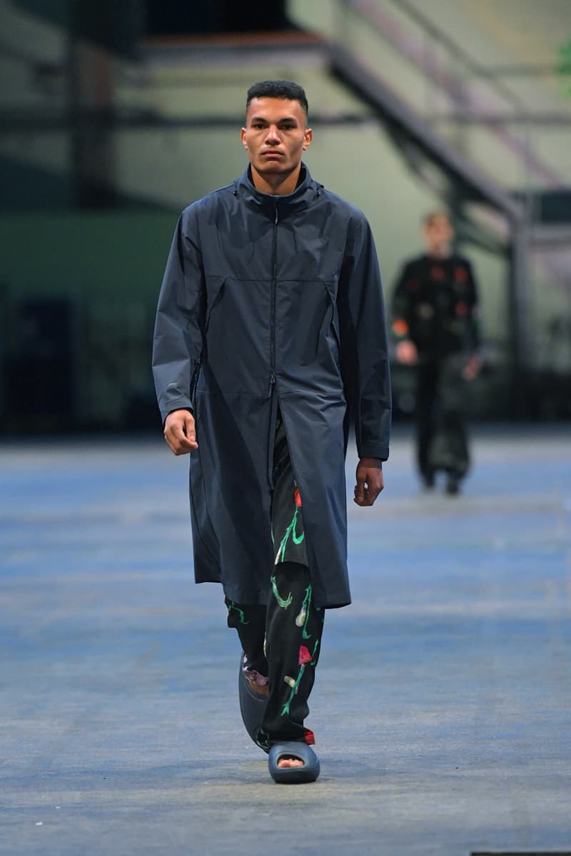 Soulland Fall/Winter 2022 Runway Copenhagen Fashion Week Li-Ning Collaboration Footwear Looks Mens Womens Co-Ed Armor Lux Skagen