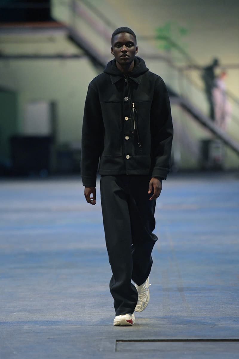 Soulland Fall/Winter 2022 Runway Copenhagen Fashion Week Li-Ning Collaboration Footwear Looks Mens Womens Co-Ed Armor Lux Skagen