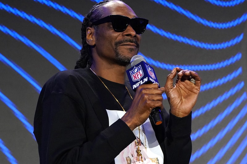 Dr. Dre And Snoop Dogg Represent For The West Coast During Super