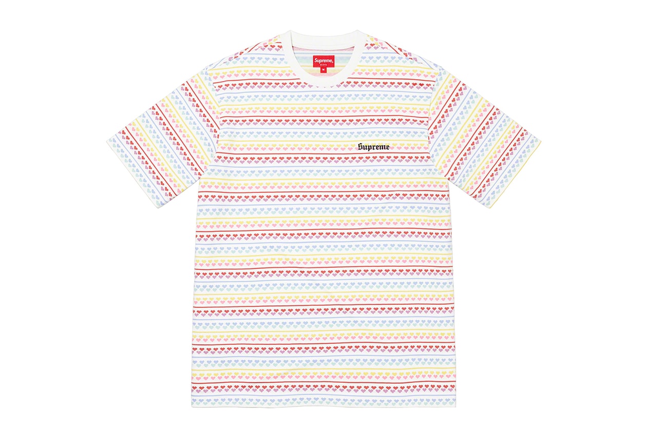 Supreme Spring/Summer 2022 Full Collection Release Info Date Buy Price Aeon Flux Ralph Steadman AOI Daido Moriyama GORE-TEX Vanson Raúl De Nieves Weirdo Dave Mitchell and Ness Ben Trogdon Harmony Korine Gummo Nate Lowman Lil’ Kim Al Green The Silver Surfer Dash Snow Alain Levitt B.B. Simon Umbro Poggi Ugo planters Airstream Trailer Meissen Mirror Anonima Castelli Pila Chair Kraft Macaroni & Cheese Rhino Trunks Wilderness Systems Aspire 105 Kayak and Paddle Bang&Olufsen Explore Portable Speaker