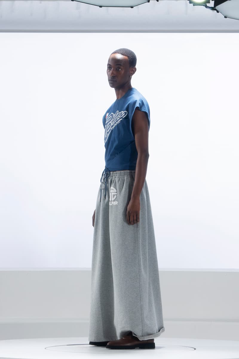 Telfar New York Fashion Week Performance Fw 22 Hypebeast Telfar New York Fashion Week Performance Fw 22 Hypebeast
