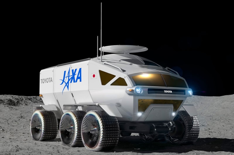 Toyota and JAXA Reveal a LUNAR CRUISER Prototype pressurised japan aerospace exploration agency 2040 moon mars 10000 range fuel cell info news