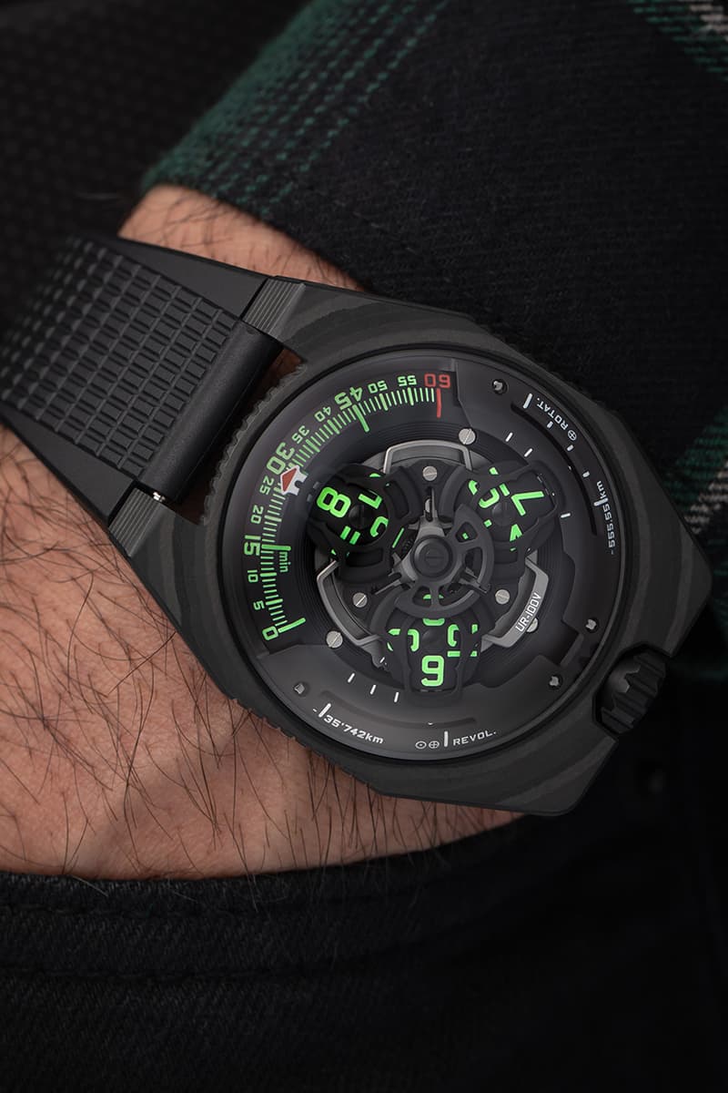 URWERK Presents Lightweight Carbon Version of Its Satellite Based Timekeeper