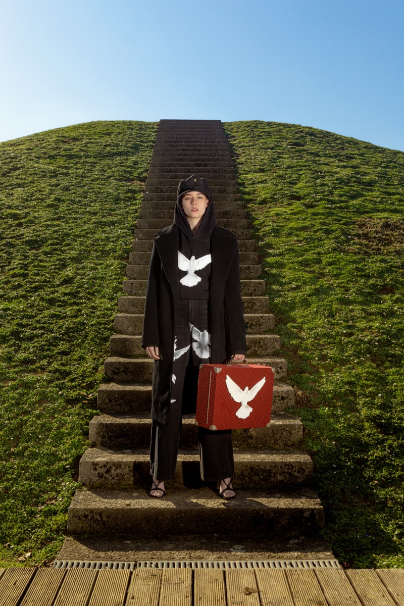 3.PARADIS Fall/Winter 2022 "A Little Flower" Emeric Tchatchoua Lookbook FW22 Collection Release Information