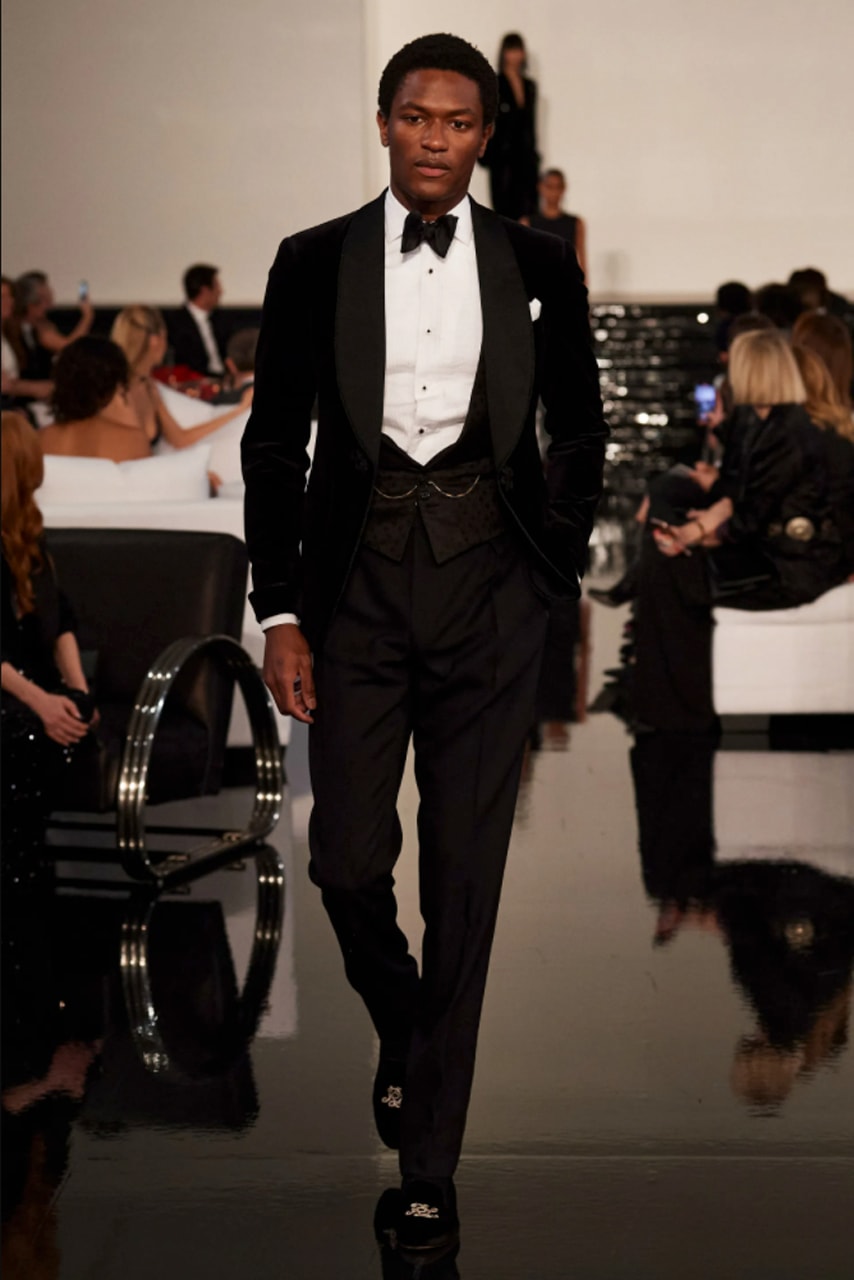 Ralph Lauren Returns for FW22 With a Reflection of Classic American Luxury Fashion