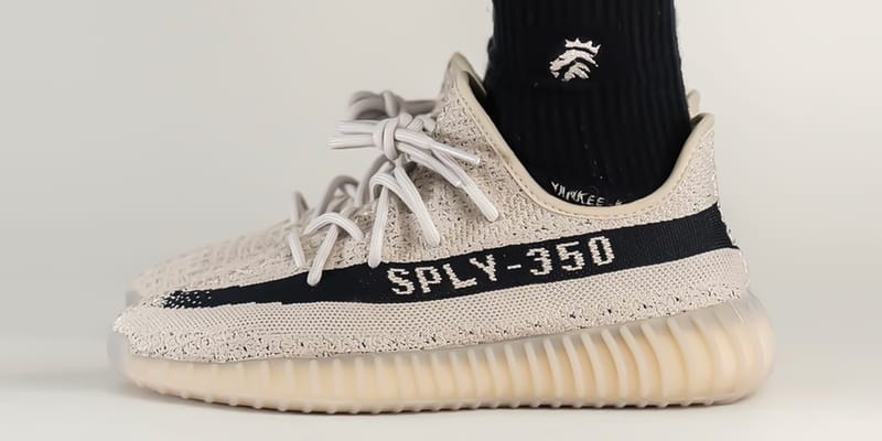 yeezy oreo v1