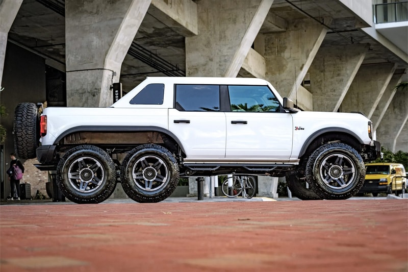 Apocalypse Manufacturing The Dark Horse Ford Bronco 6x6 info suvs Barrett-Jackson