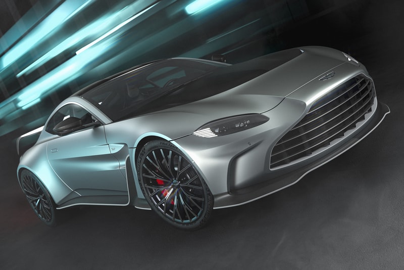 Aston Martin V12 Vantage 2022 Revealed Sold Out 5.2-Liter Twin Turbo 700 PS 753 Nm Torque Speed Performance Power British Supercar