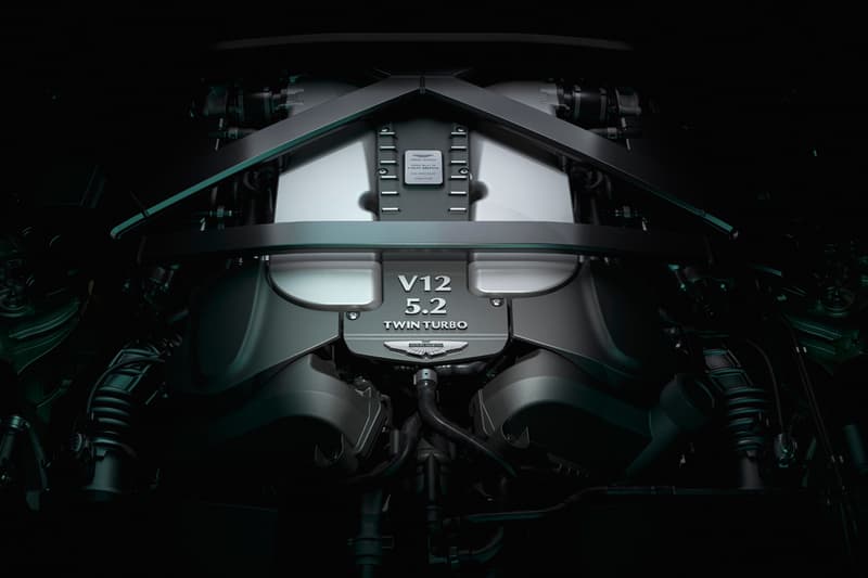 Aston Martin V12 Vantage 2022 Revealed Sold Out 5.2-Liter Twin Turbo 700 PS 753 Nm Torque Speed Performance Power British Supercar