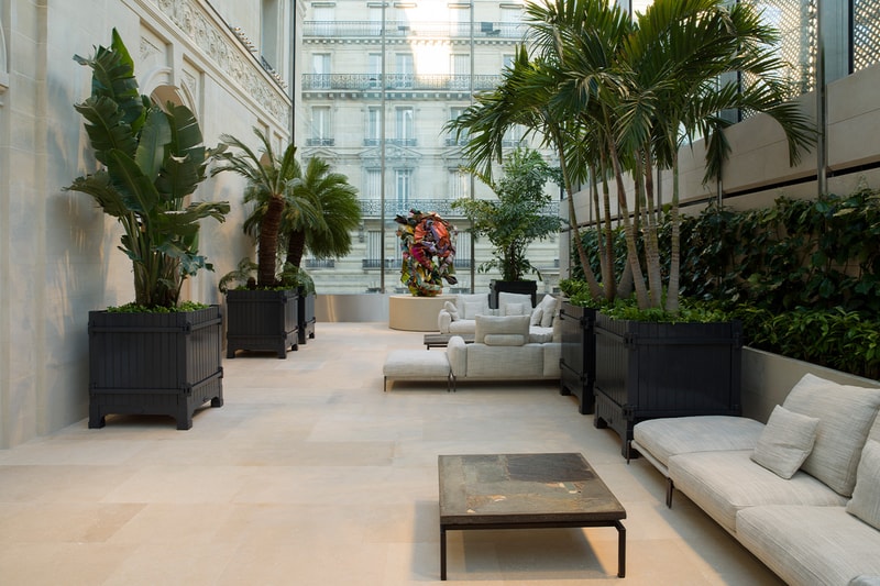 Dior Reopens 30 Avenue Montaigne Location Paris france christian store headquarters opening times address