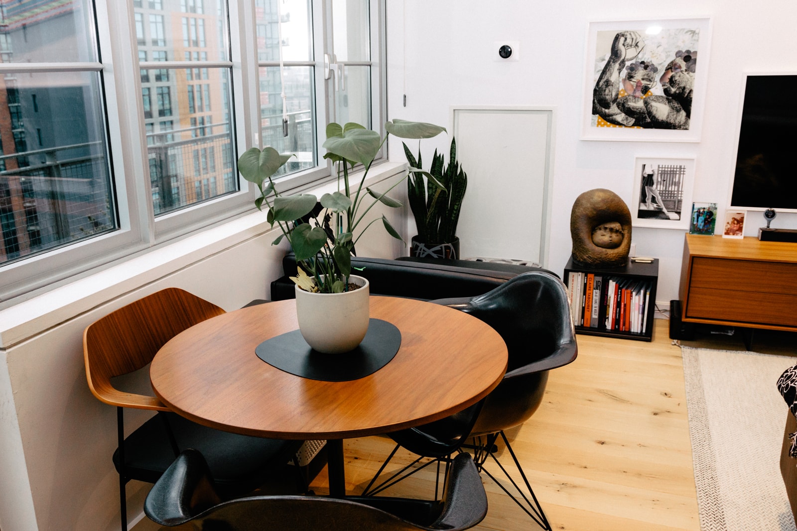 roman mendoza collectors feature hypeart contemporary art