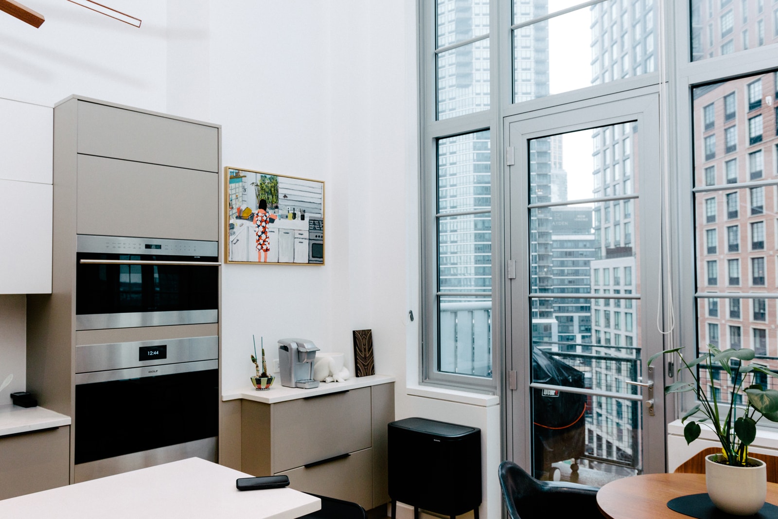 roman mendoza collectors feature hypeart contemporary art