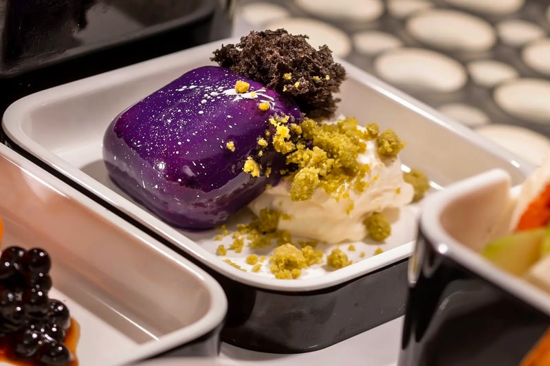 Disney Star Wars Galactic Starcruiser halycon Food Menu info