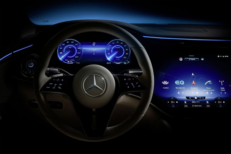 Mercedes-Benz Reveals First Look of the 2023 EQS SUV Interior mercedes-benz eqs 56-inch mbux hyperscreen atmost sound system modern contemporary 