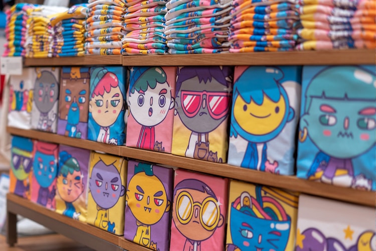 FOMO MOFO and UNIQLO Link Up for a UTme! Customizable Collection