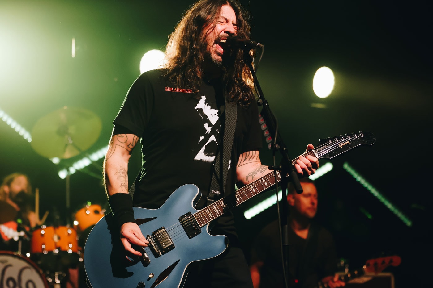 Foo Fighters Announces Cancelation of All Tour Dates in wake of taylor hawkins death dave grohl chris shiflett nate mendel franz stahl william goldsmith pat smear rami jaffee