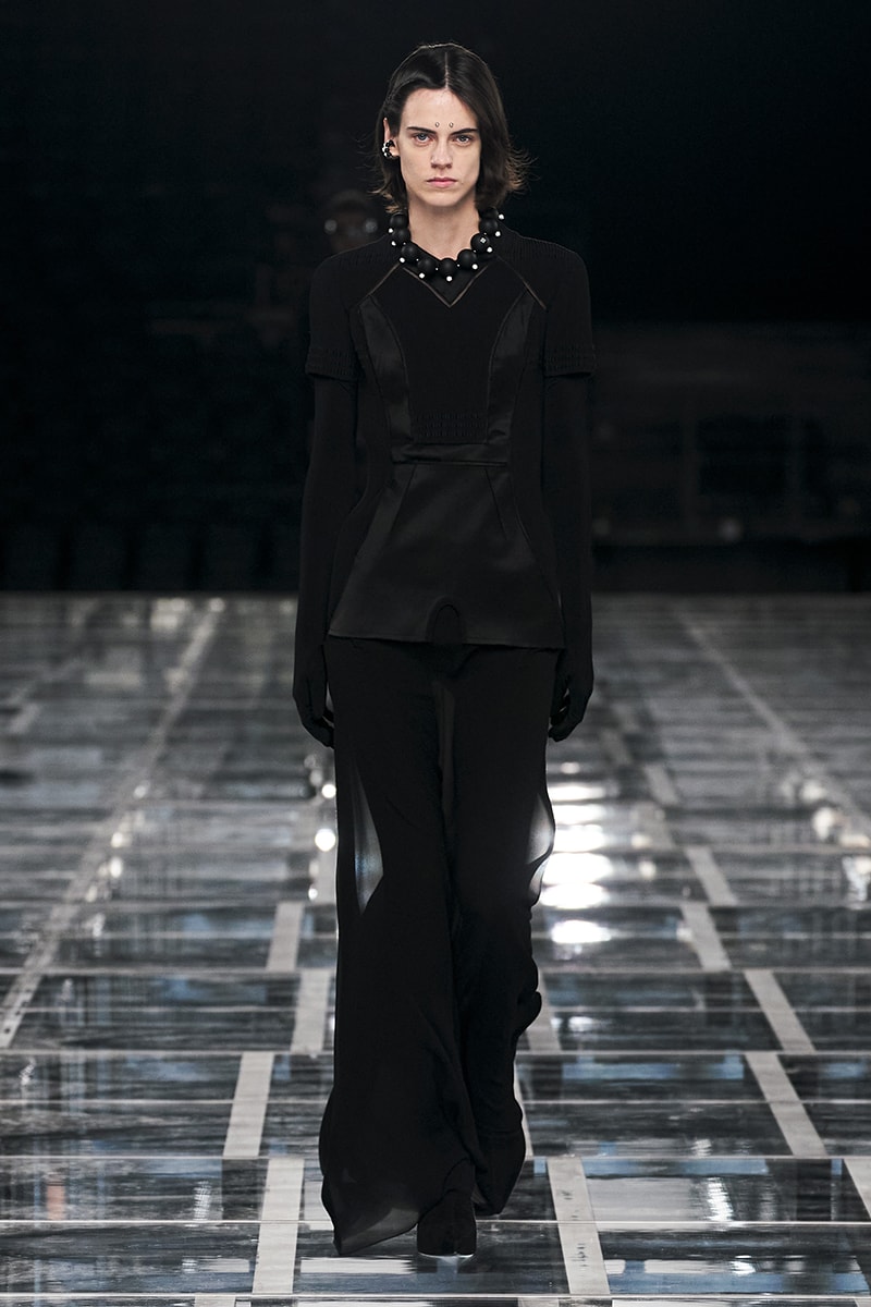Givenchy FW22 Ready-to-Wear Collection Runway Images Fall Winter 2022 Matthew M. Williams Paris Fashion Week Bella Hadid A$AP Ferg