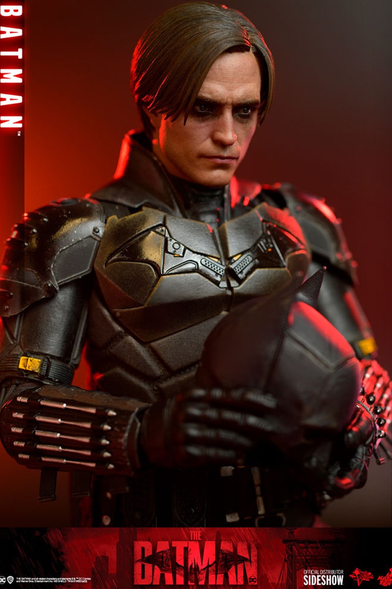 hot toys 1 6th scale the batman robert pattinson bruce wayne dark knight action figure collectible dc comics caped crusader 
