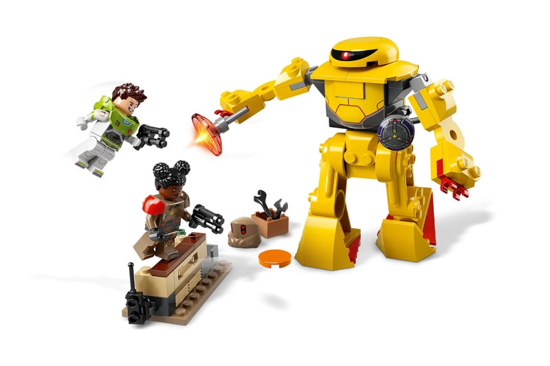 LEGO Launches Into Outer Space With Disney and Pixar With Upcoming 'Lightyear' Sets buzz lightyear chris evans to infinity and beyond 76832 Lightyear XL-15 Spaceship 76831 Lightyear Zurg Battle 76830 Zyclops Chase 