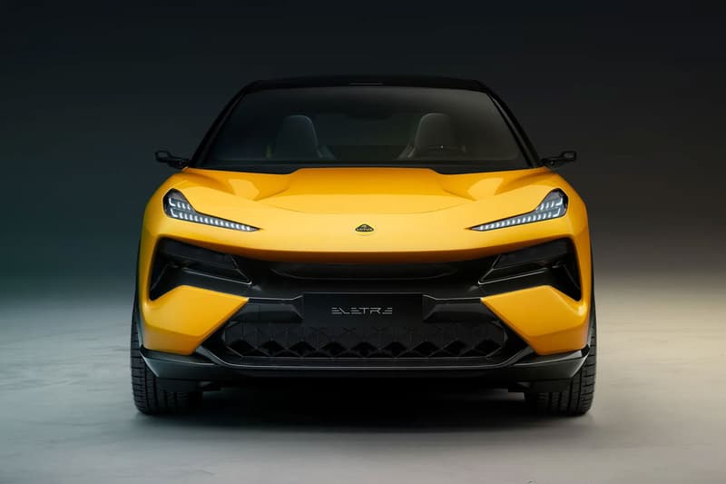 Lotus eletre hyper suv 600 hp awd ev 5-door production model china europe uk type 132 fast charge 100 kwh 363 miles tesla model x long range plus 600 horsepower 161 mph less than 3 seconds yellow carbon fiber kef audio lidar