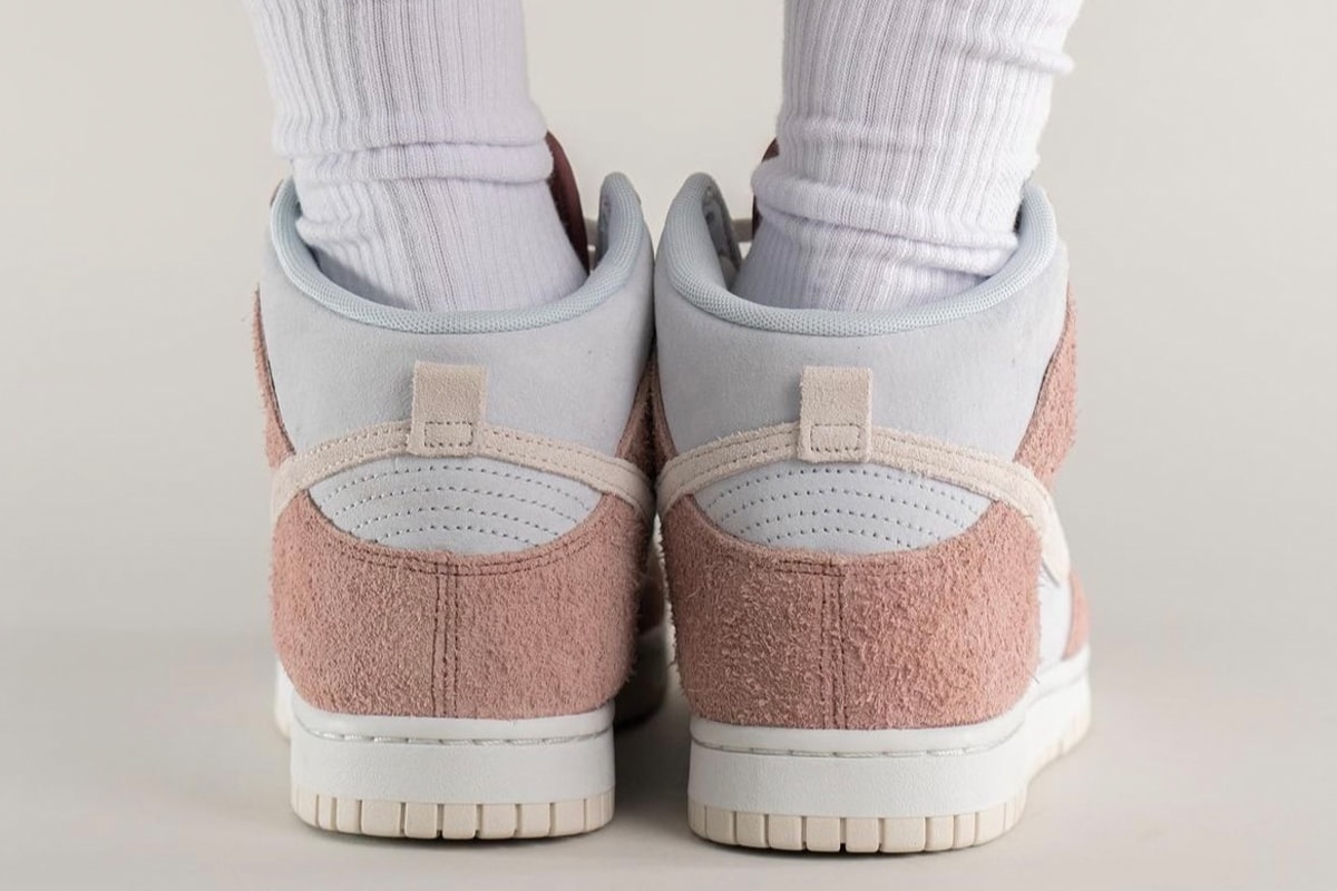 Nike Dunk High Fossil Rose DH7576-400 On-Foot Images Release Spring 2022 Nike Sportswear