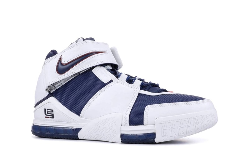 Nike LeBron 2 "USA" Is Slated to Return Later This Fall 2022 DR0826-100 white midnight navy varsity crimson 2004 olympics lebron james basketball nba