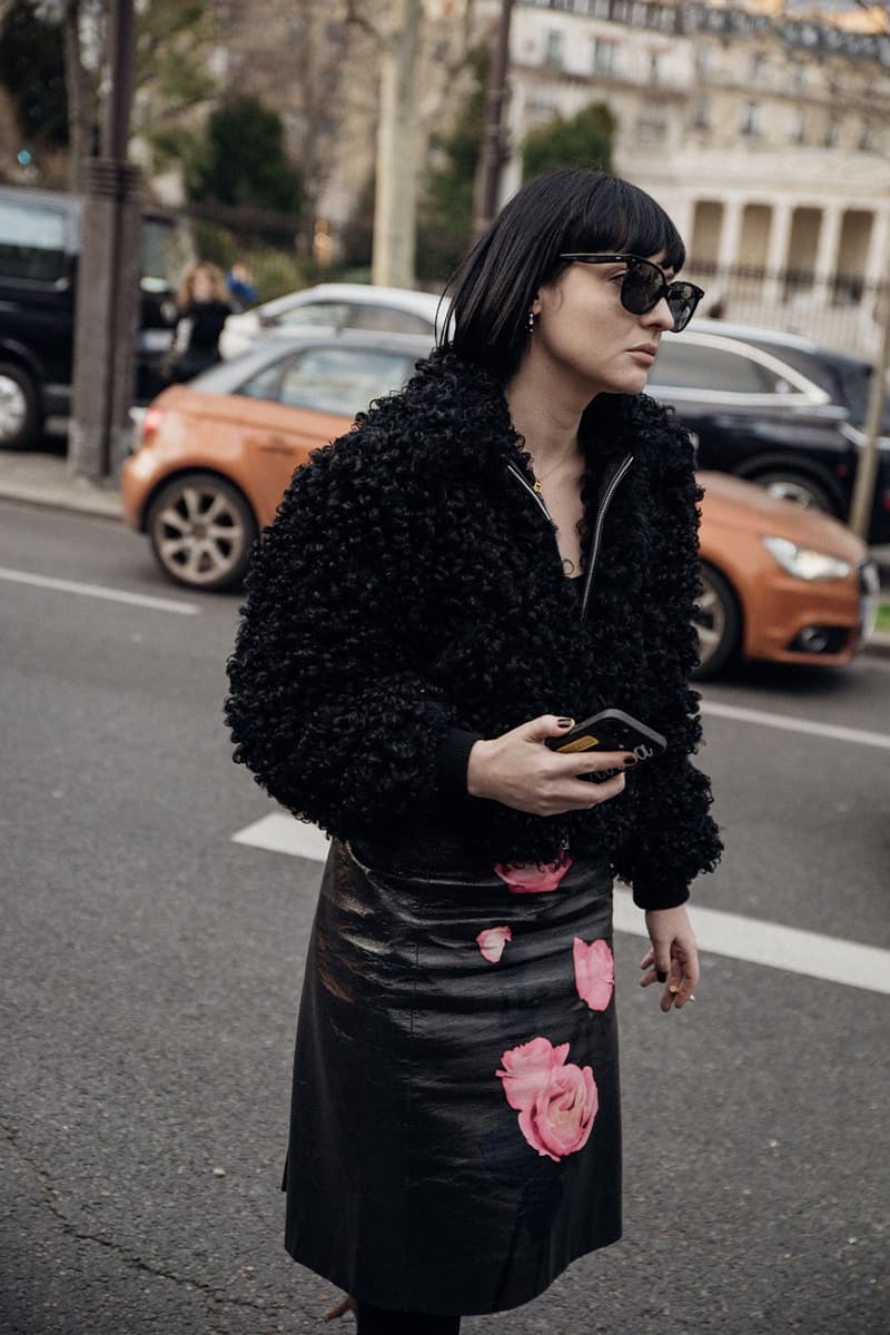 Paris Fashion Week Street Style Fall/Winter 2022 FW22 looks miu miu dior louis vuitton balenciaga 