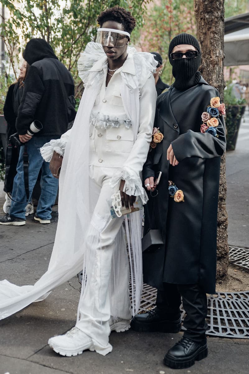 Paris Fashion Week Street Style Fall/Winter 2022 FW22 looks miu miu dior louis vuitton balenciaga 