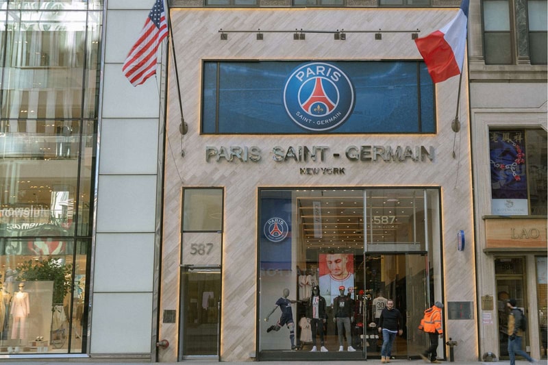 Paris Saint-Germain New Flagship Store NYC fanatics lids signed jerseys custom station images los angeles new york city french football club  sports fabien allegre  date info