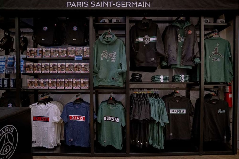 Paris Saint-Germain New Flagship Store NYC fanatics lids signed jerseys custom station images los angeles new york city french football club  sports fabien allegre  date info