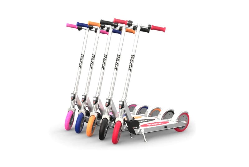 Razor Brings Back Its Y2K Design for "Icon" Electric Scooter