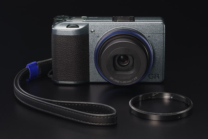 ricoh gr iiix urban special limited edition camera streeth photography fixed lens 24 megapixels aps c sensor