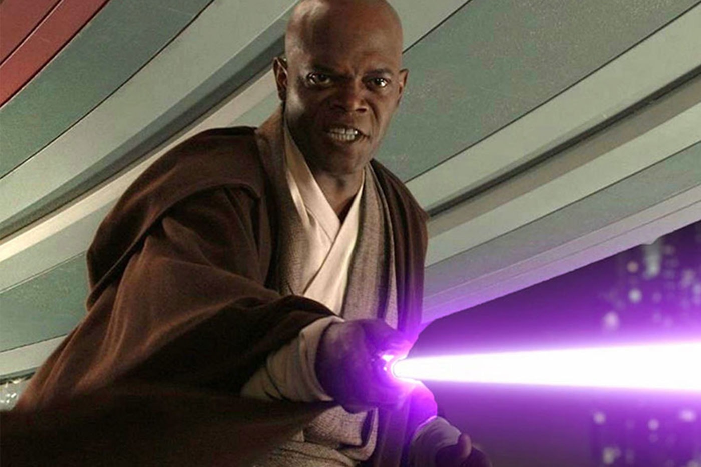 Samuel L. Jackson Wants to Return to Star Wars Franchise With His Own Spin-off disney mace windu the mandalorian 