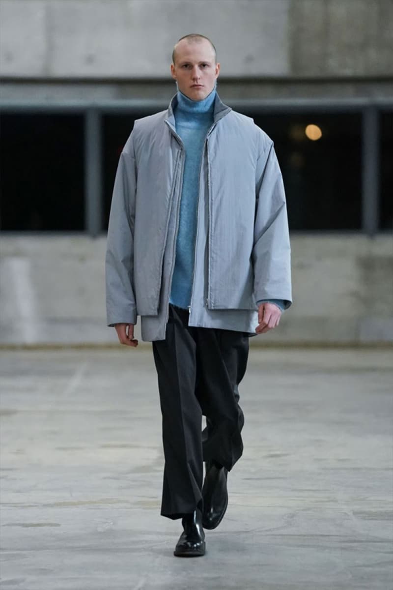 stein autumn fall winter 2022 fw22 kiichiro asakawa 2016 continuous perspective black dark blue grey mohair trench coats down jackets runway show images