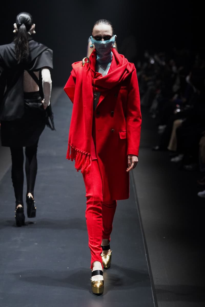 undercover fall winter 2022 womens runway collection cold flame Jun Takahashi runways tokyo Yoyogi Stadium in Tokyo