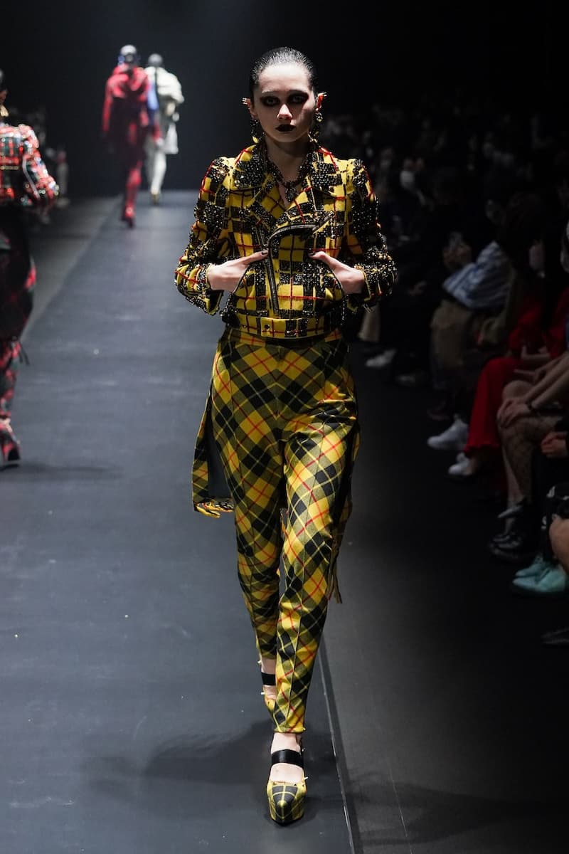 undercover fall winter 2022 womens runway collection cold flame Jun Takahashi runways tokyo Yoyogi Stadium in Tokyo