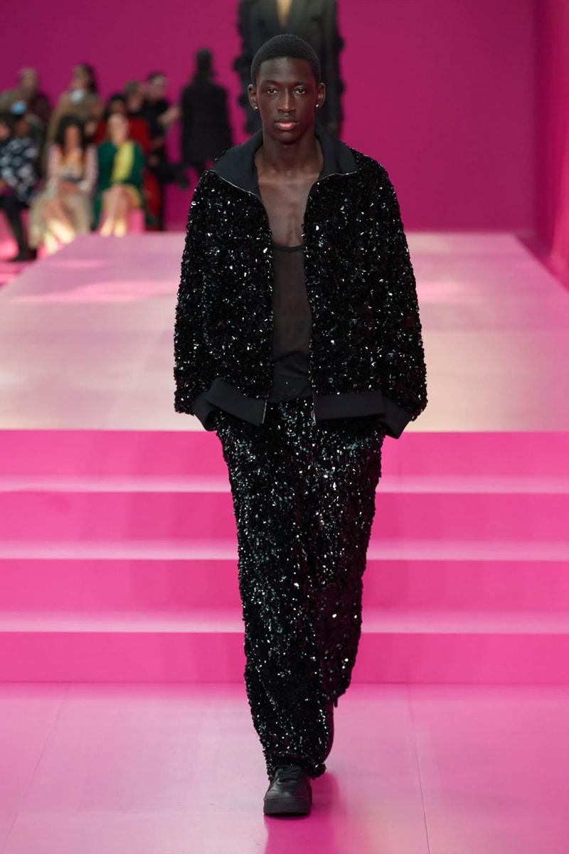 Valentino Argues Anyone Can Be Pretty in Pink in FW22 Collection