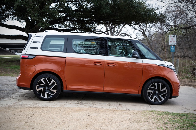 Volkswagen ID. Buzz Electric Mini Bus Closer Look dub bus van VW